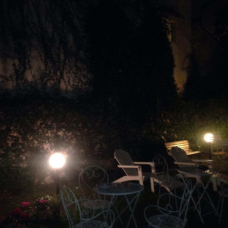 לינה וארוחת בוקר פירנצה Cosy House חדר תמונה